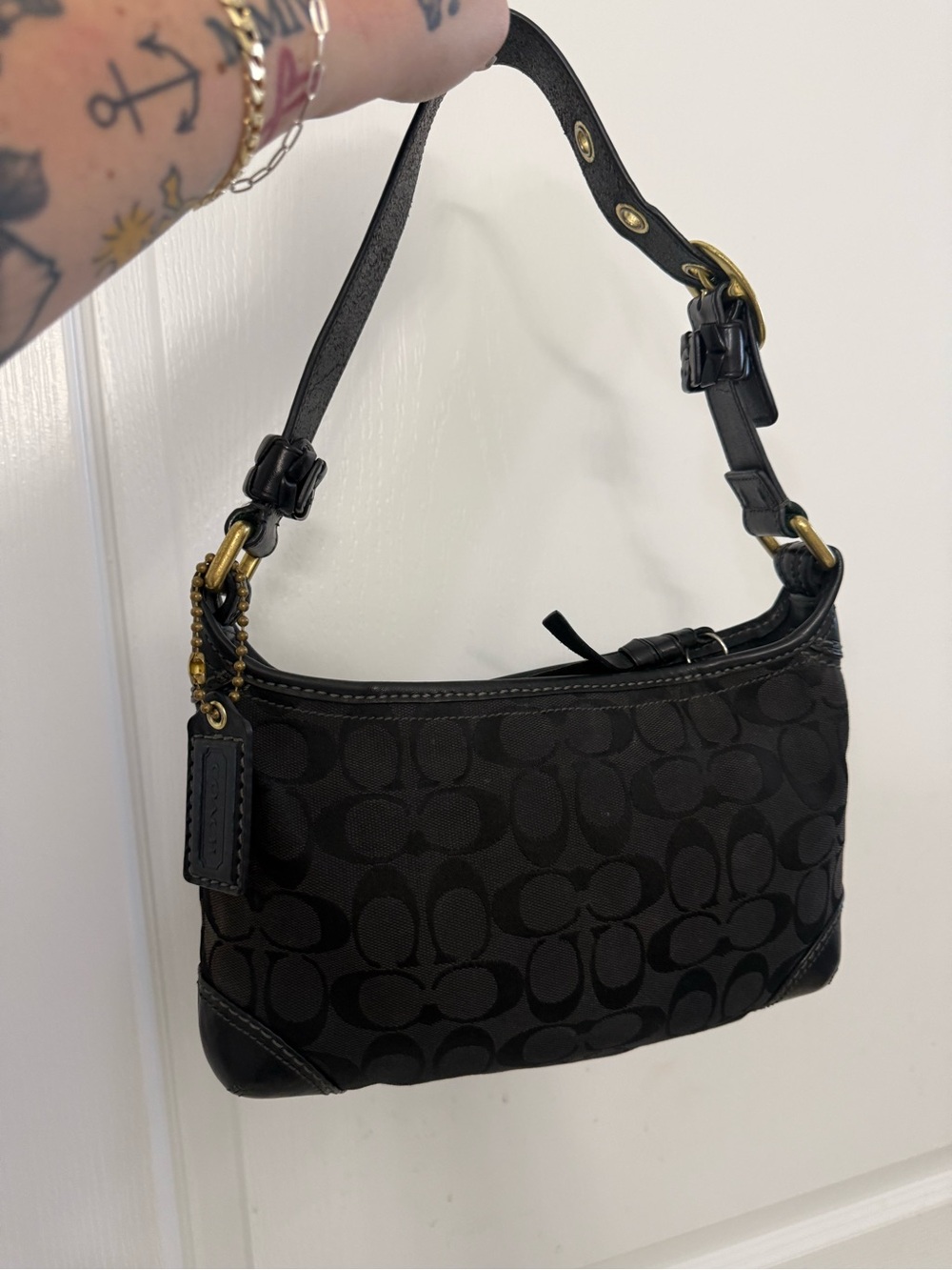 COACH VTG Y2K #11430 Bleeker Zip Signature Canvas Hobo Shoulder Bag Black